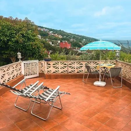 Appartamento With Huge Deck Nestled In Marvelous Gardens - Nidos *