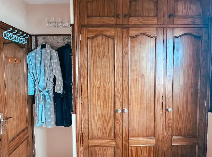 With Huge Deck Nestled In Marvelous Gardens - Nidos Apartment La Orotava