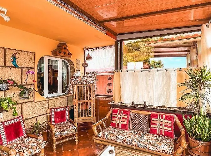 With Huge Deck Nestled In Marvelous Gardens - Nidos *